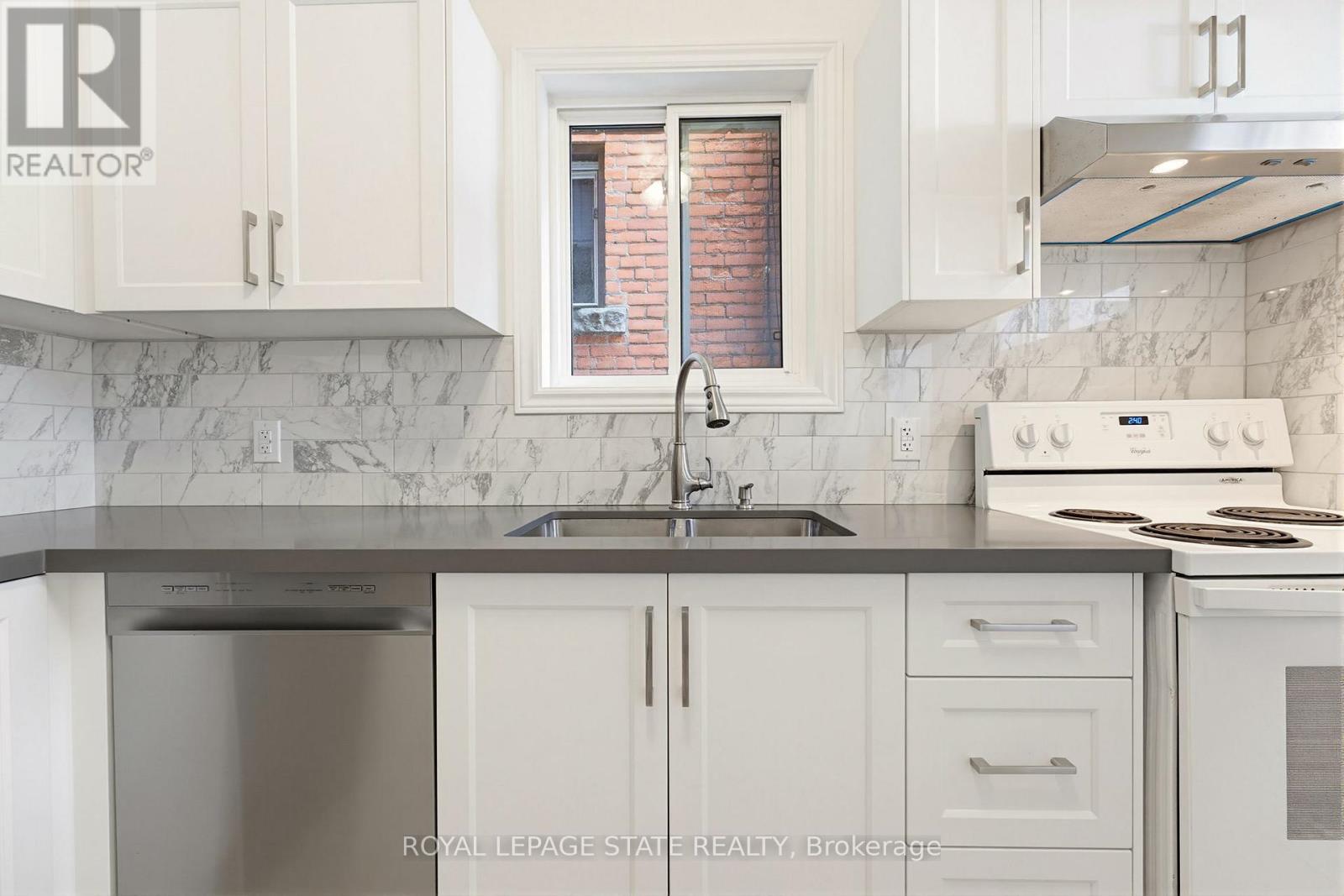 1 - 25 Strathcona Avenue S, Hamilton, Ontario  L8P 4J1 - Photo 12 - X13252250