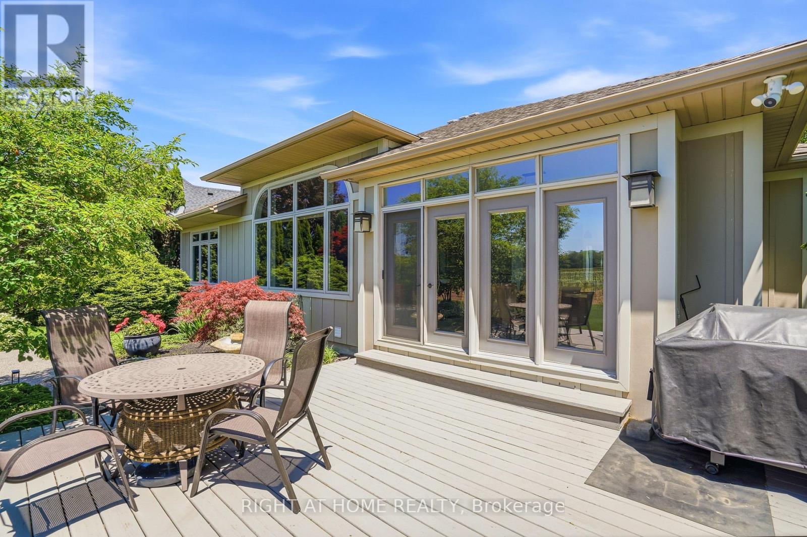11 Meritage Lane, Niagara-On-The-Lake, Ontario  L0S 1J0 - Photo 2 - X13253546