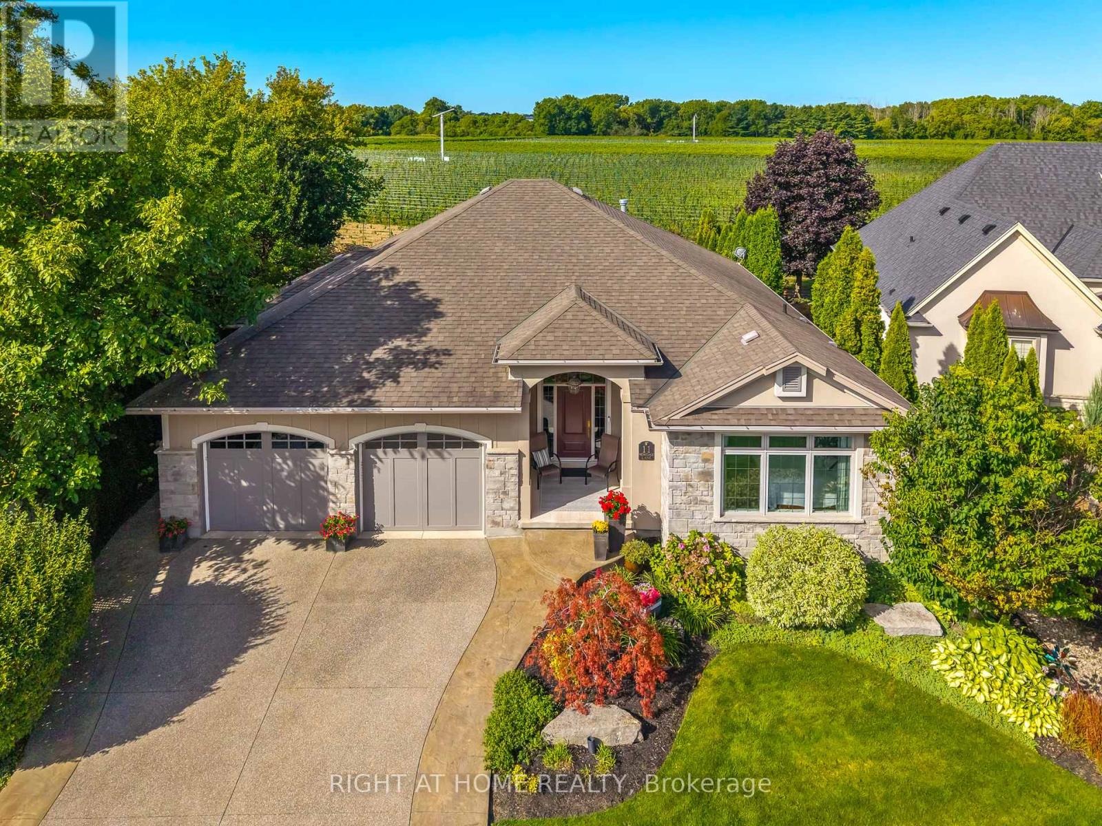11 Meritage Lane, Niagara-On-The-Lake, Ontario  L0S 1J0 - Photo 4 - X13253546