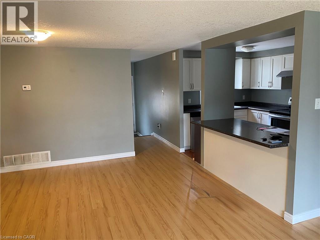 65 Glamis Road Unit# 29, Cambridge, Ontario  N1R 6W4 - Photo 3 - 40837259