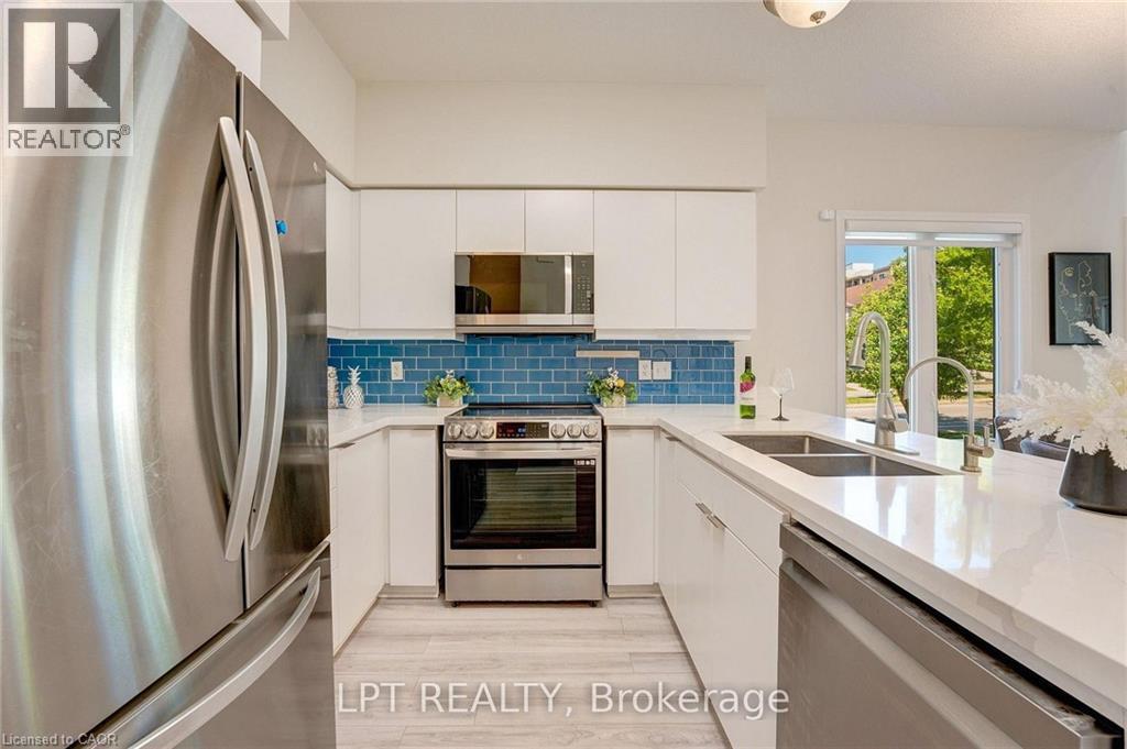 795 Laurelwood Drive Unit# C13, Waterloo, Ontario  N2V 0A3 - Photo 13 - 40837217