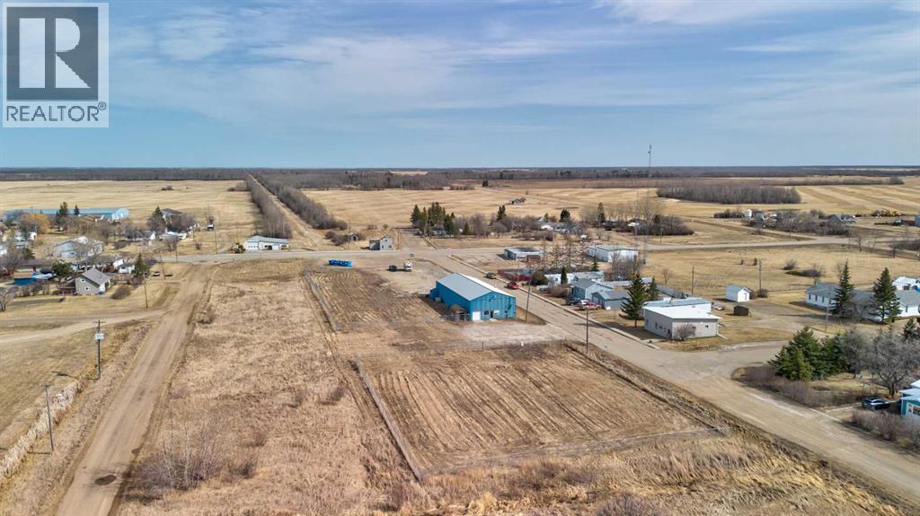 5024 50 Avenue, Eaglesham, Alberta  T0H 1H0 - Photo 11 - A2317471
