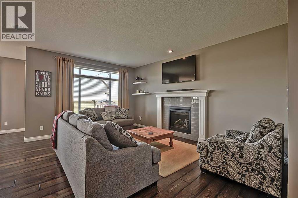 732 Hampton Hills Drive NE, High River, Alberta  T1V 0E6 - Photo 12 - A2317862