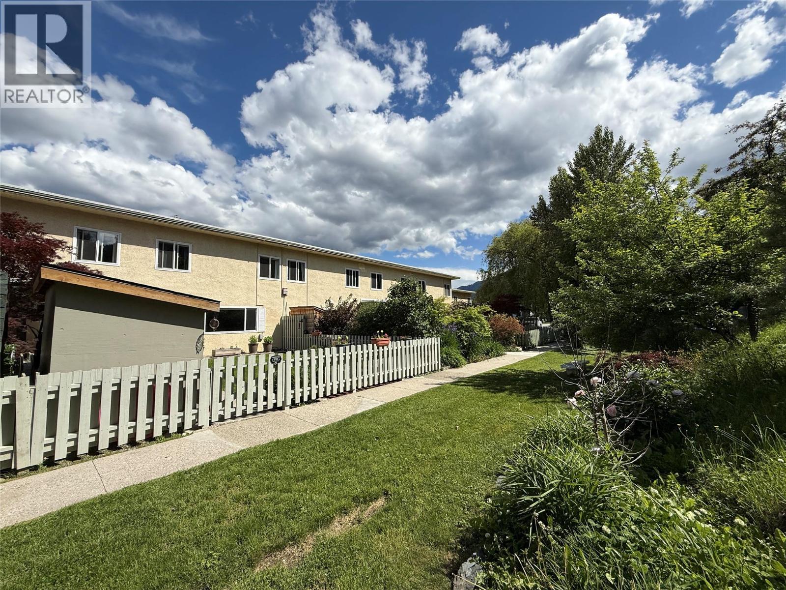 467 Richards Street W, Nelson, British Columbia  V1L 3K2 - Photo 4 - 10390164