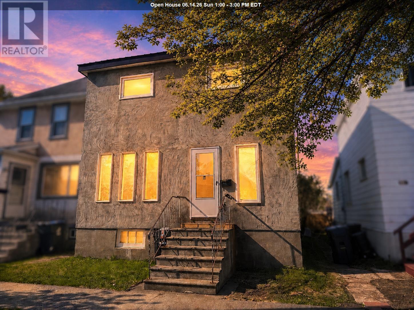 326 Ogden ST, Thunder Bay, Ontario