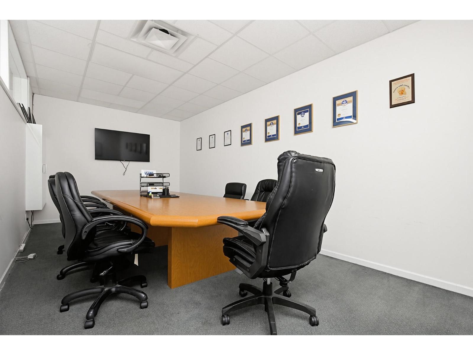 Listing image 27