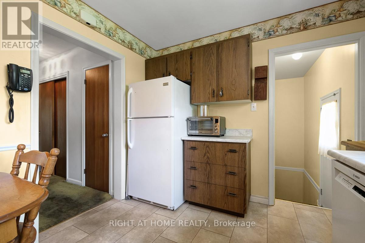 955 Alpine Avenue, Ottawa, Ontario  K2B 5R9 - Photo 18 - X13257198
