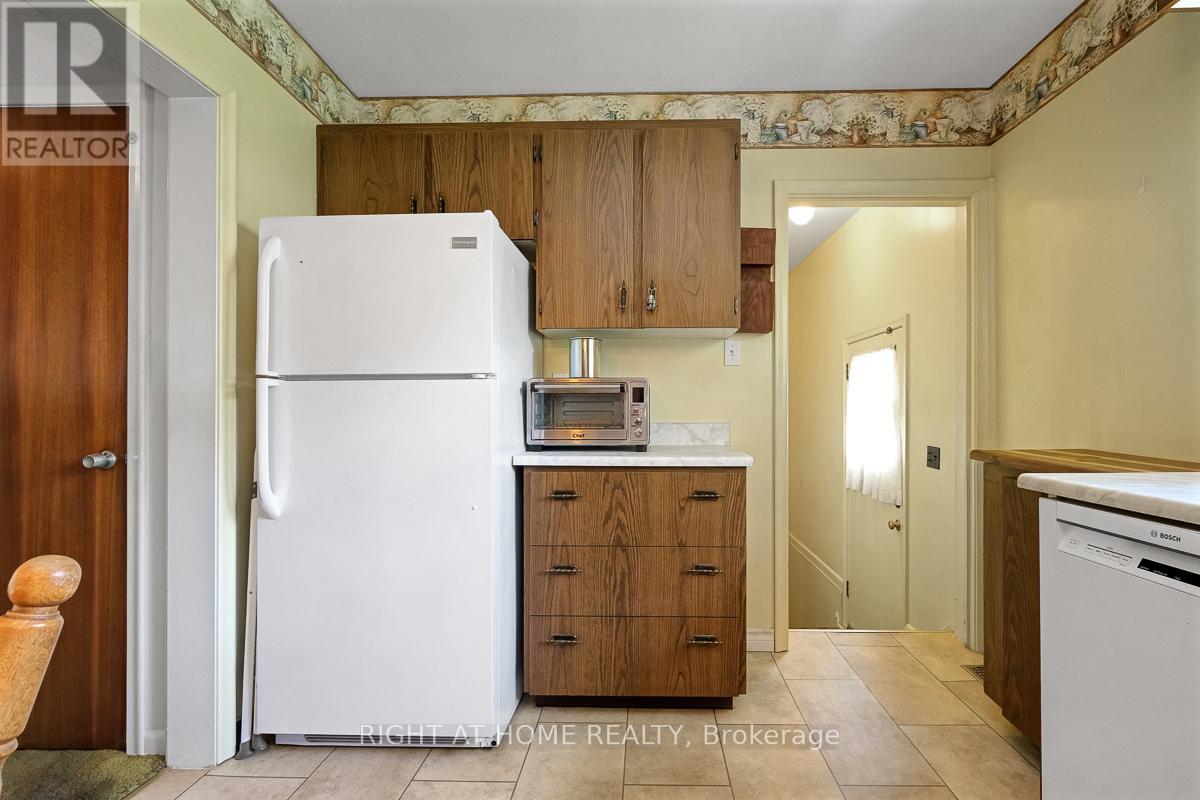 955 Alpine Avenue, Ottawa, Ontario  K2B 5R9 - Photo 19 - X13257198