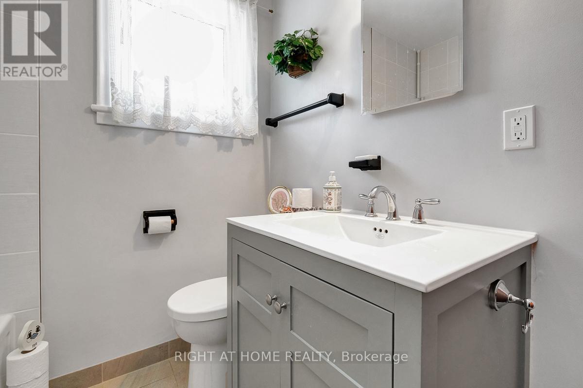 955 Alpine Avenue, Ottawa, Ontario  K2B 5R9 - Photo 22 - X13257198