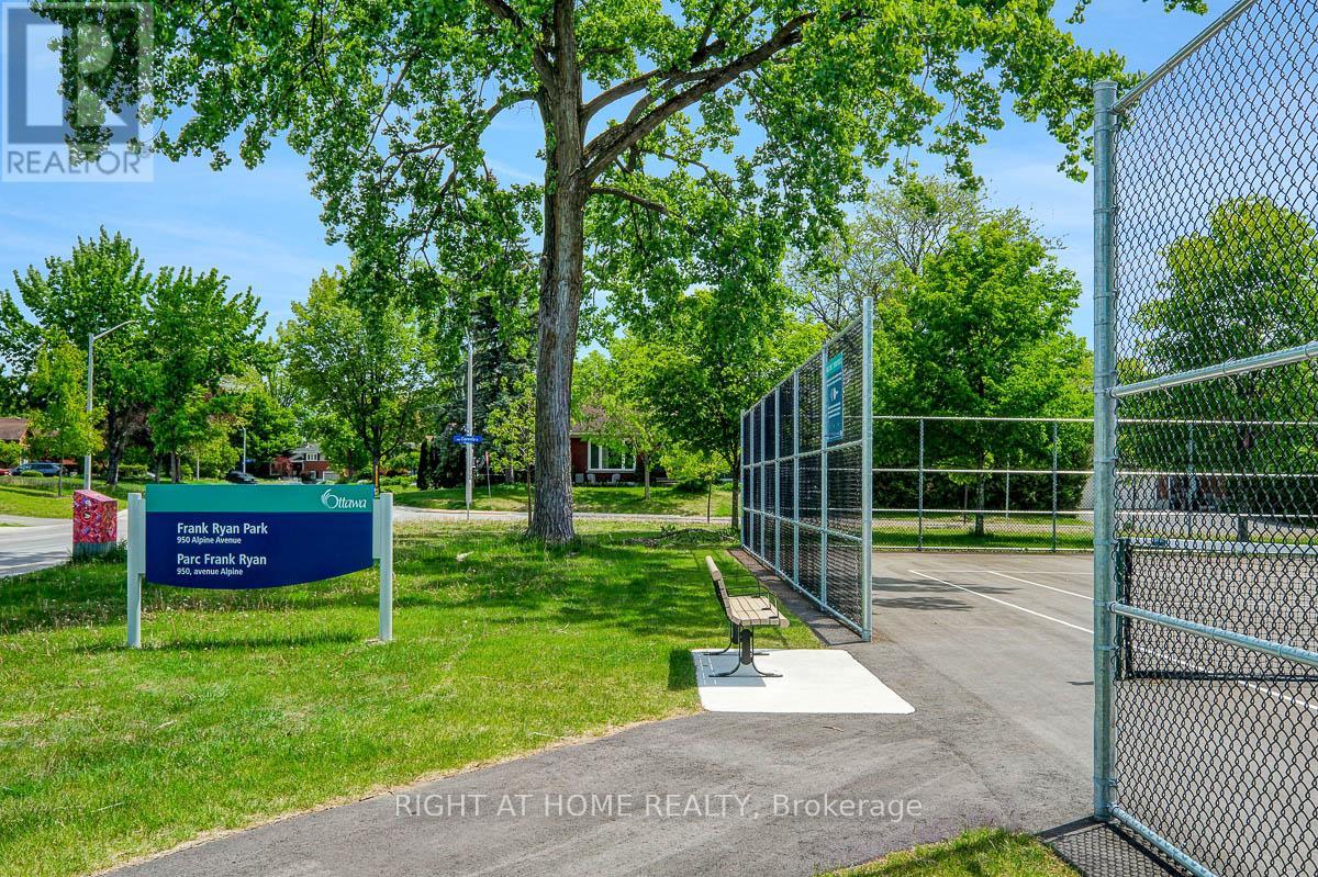 955 Alpine Avenue, Ottawa, Ontario  K2B 5R9 - Photo 40 - X13257198