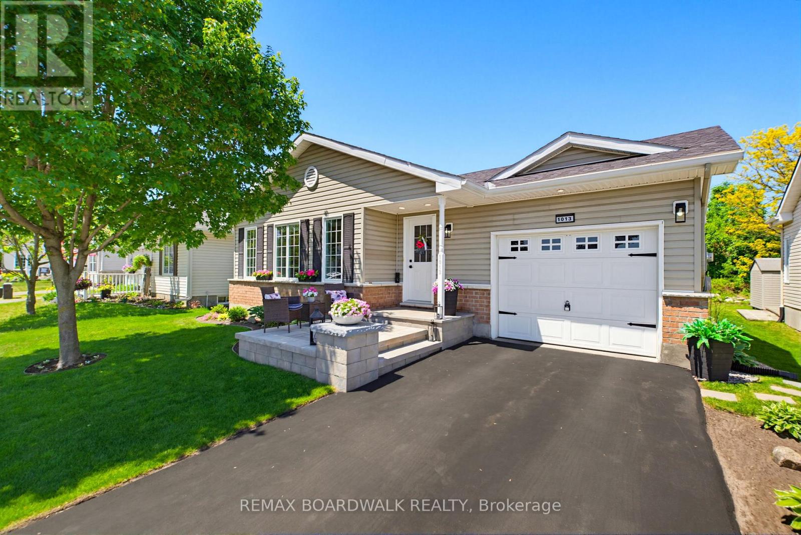 1013 Ada Barrington Private, Ottawa, Ontario  K4M 1M1 - Photo 2 - X13257694
