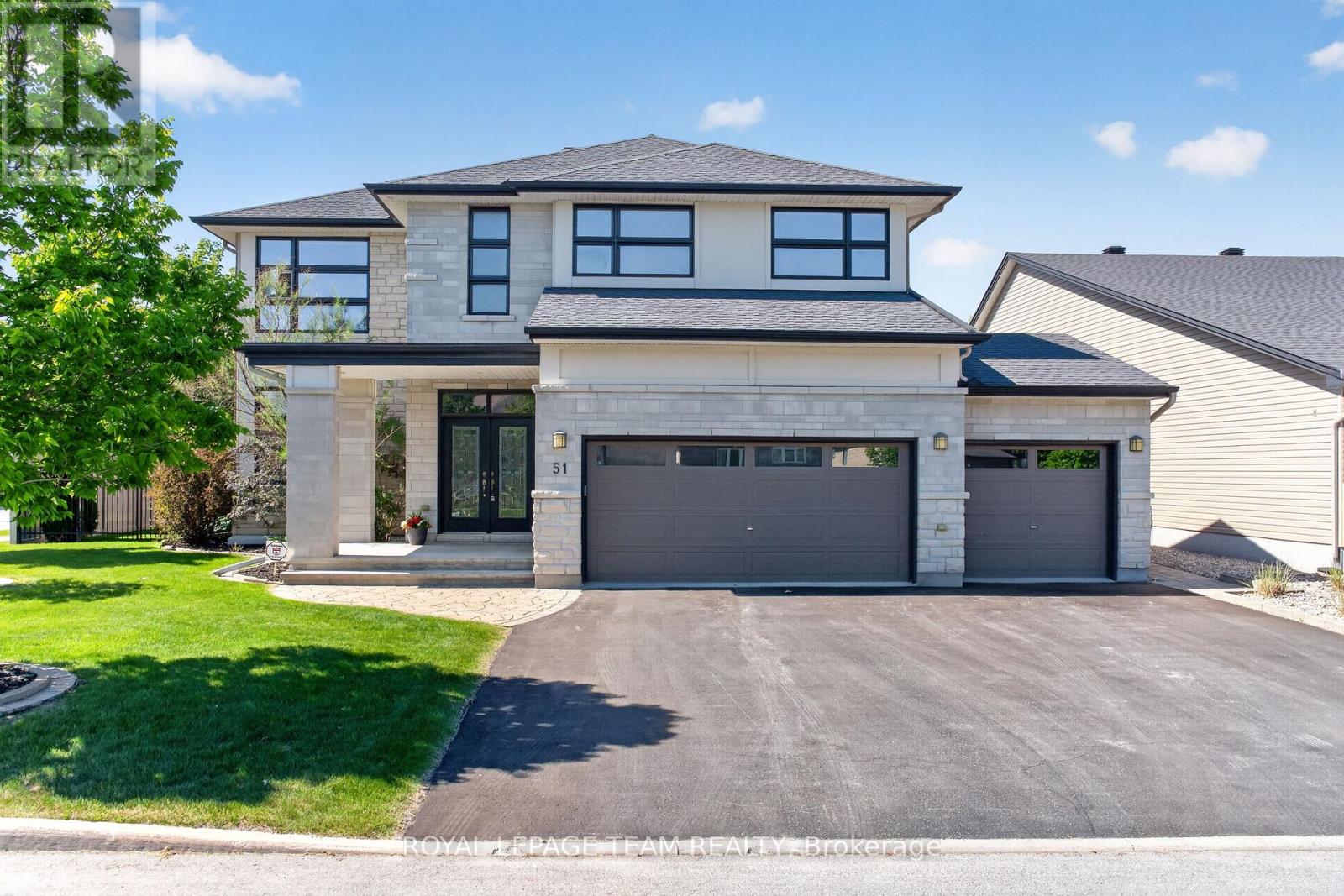 51 BRIDLE CREST COURT, Ottawa, Ontario