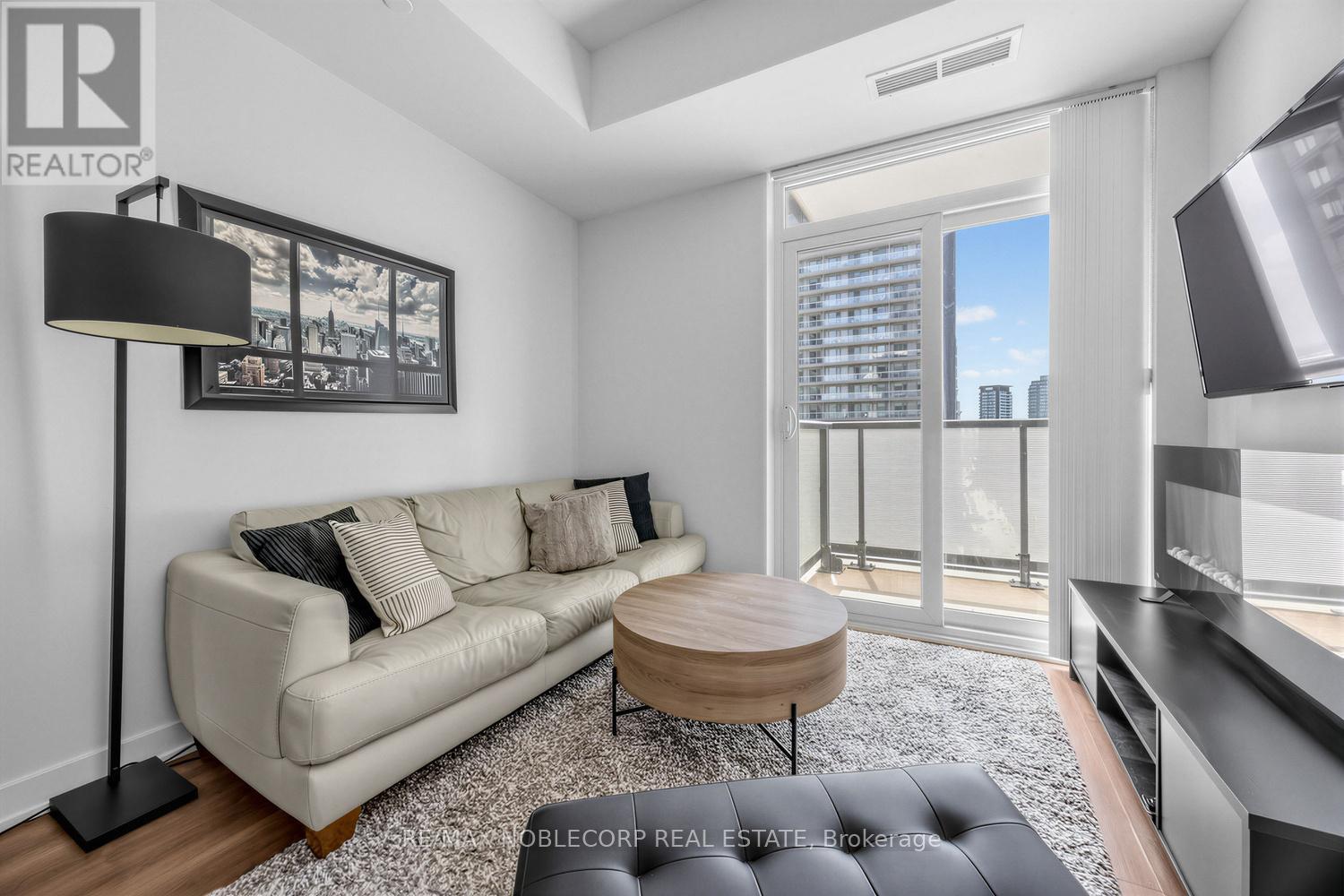 1705 - 30 Ordnance Street, Toronto (Niagara), Ontario  M6K 0C8 - Photo 12 - C13248454