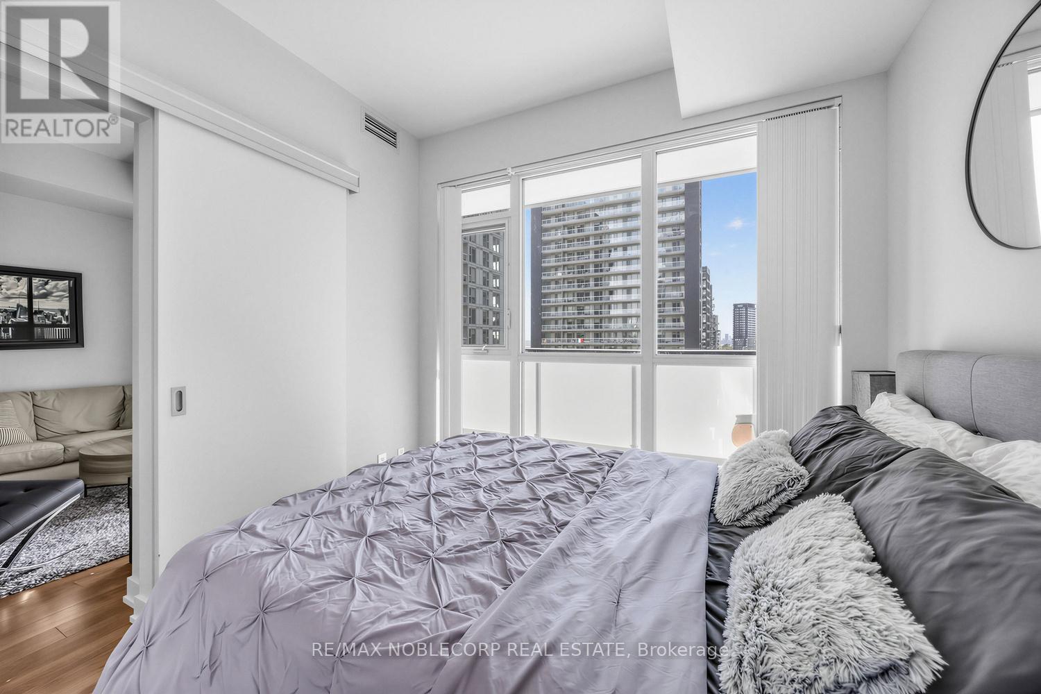 1705 - 30 Ordnance Street, Toronto (Niagara), Ontario  M6K 0C8 - Photo 18 - C13248454