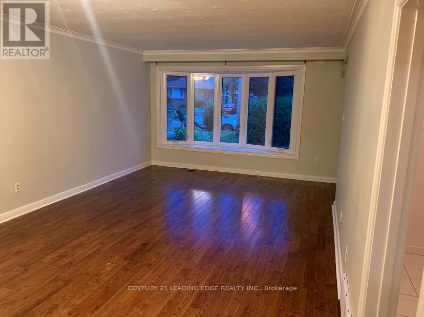 Main - 62 Lombardy Crescent, Toronto, Ontario  M1K 4N9 - Photo 5 - E13137260