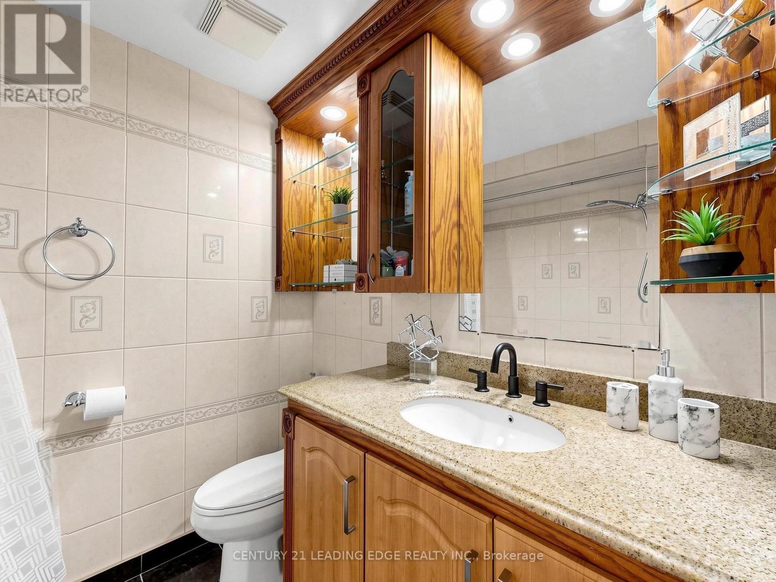 19 Deverill Crescent, Ajax, Ontario  L1T 1S7 - Photo 26 - E13251026