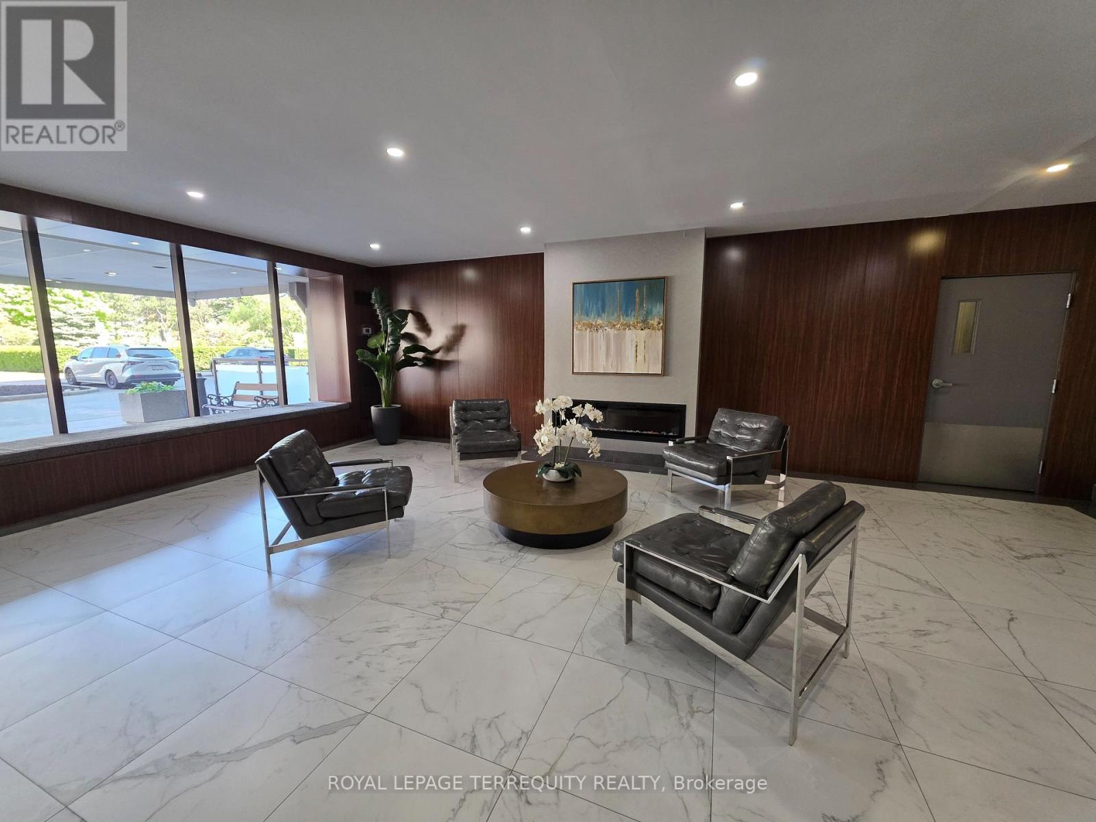 804 - 50 Inverlochy Boulevard, Markham, Ontario  L3T 4T6 - Photo 3 - N13249802