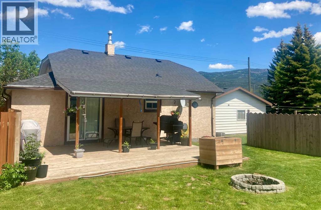 717 227 Street, Hillcrest, Alberta  T0K 1C0 - Photo 12 - A2317335