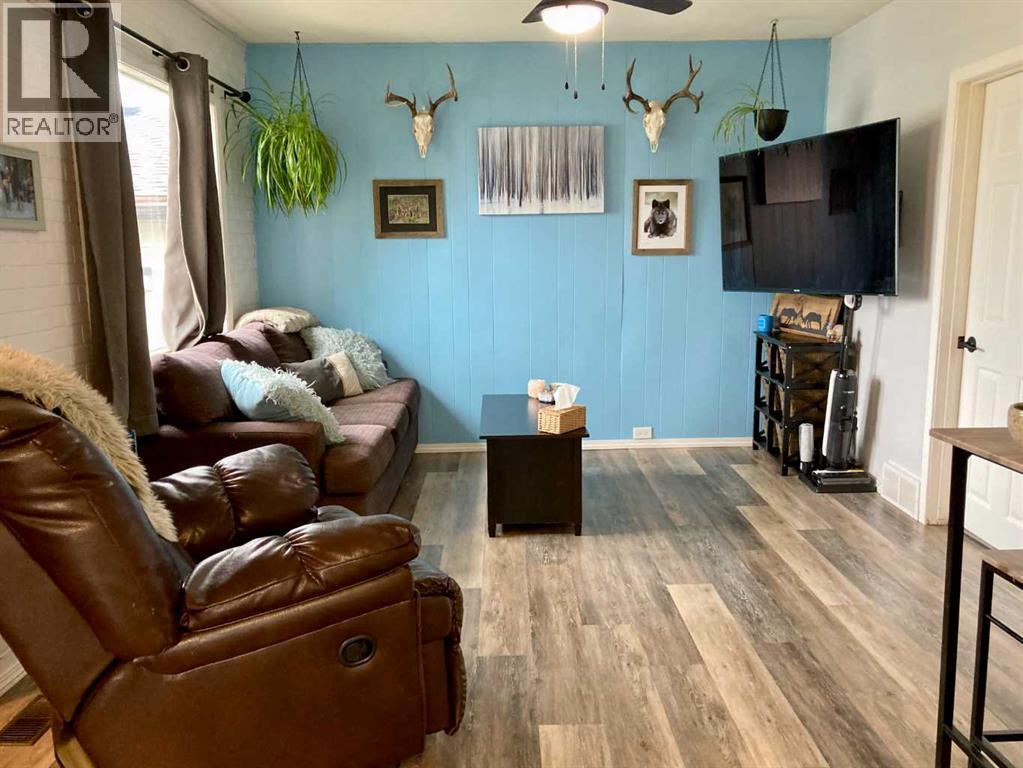 717 227 Street, Hillcrest, Alberta  T0K 1C0 - Photo 19 - A2317335