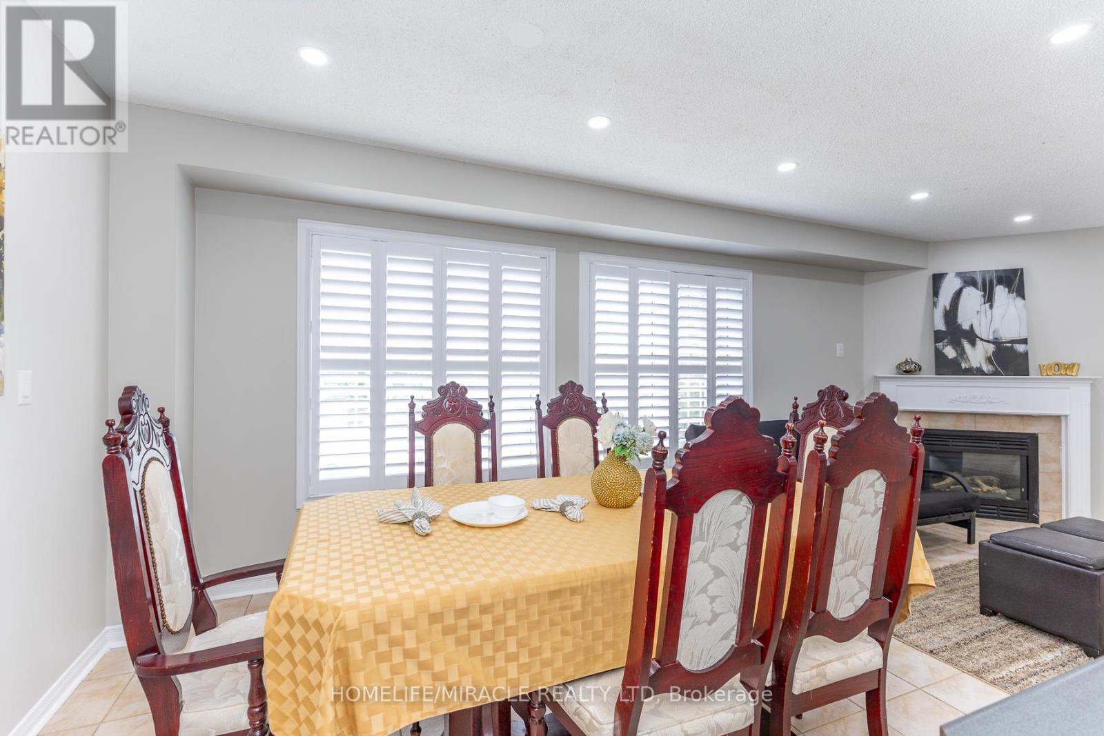 22 Domenico Crescent, Brampton, Ontario  L6P 1H5 - Photo 16 - W13238540