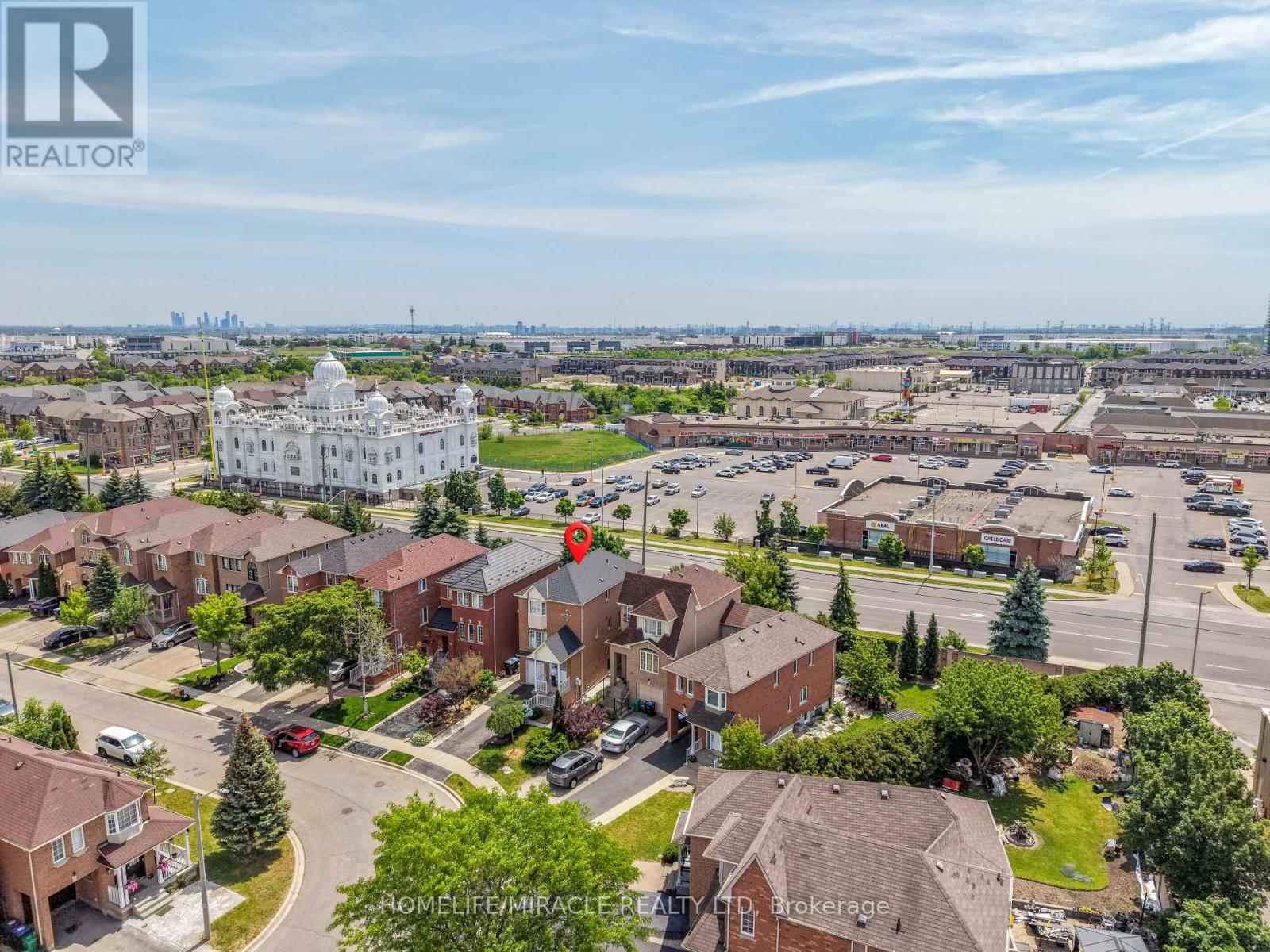 22 Domenico Crescent, Brampton, Ontario  L6P 1H5 - Photo 2 - W13238540