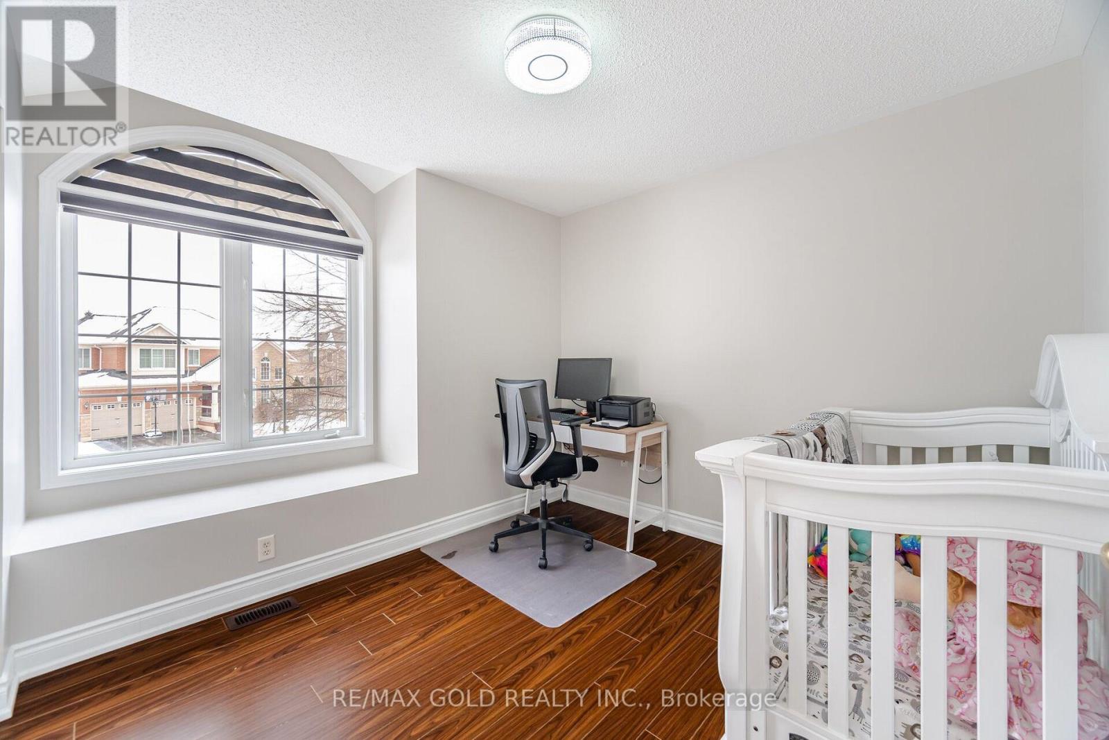 8 Upshall Drive, Brampton, Ontario  L6P 1E1 - Photo 19 - W13248456