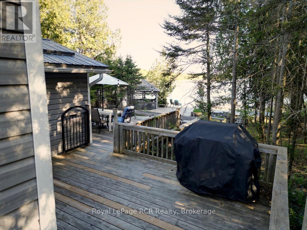 1166 Dorcas Bay Road, Northern Bruce Peninsula, Ontario N0H 2R0 - Photo 36 - X13229080