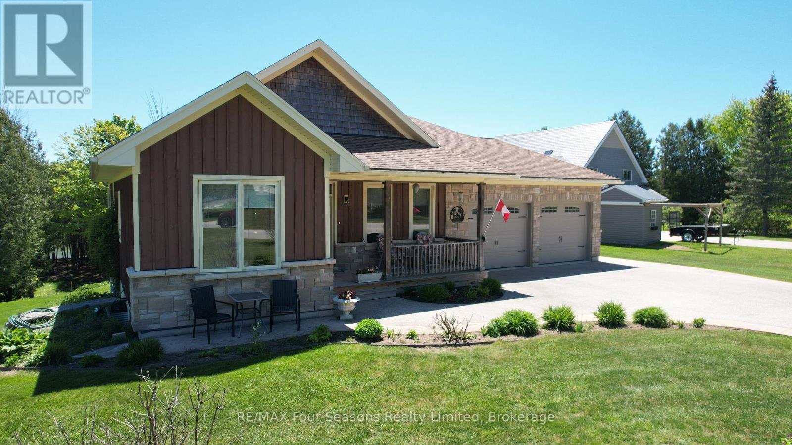 229 S Rankin Street, Saugeen Shores, Ontario  N0H 2L0 - Photo 6 - X13258430