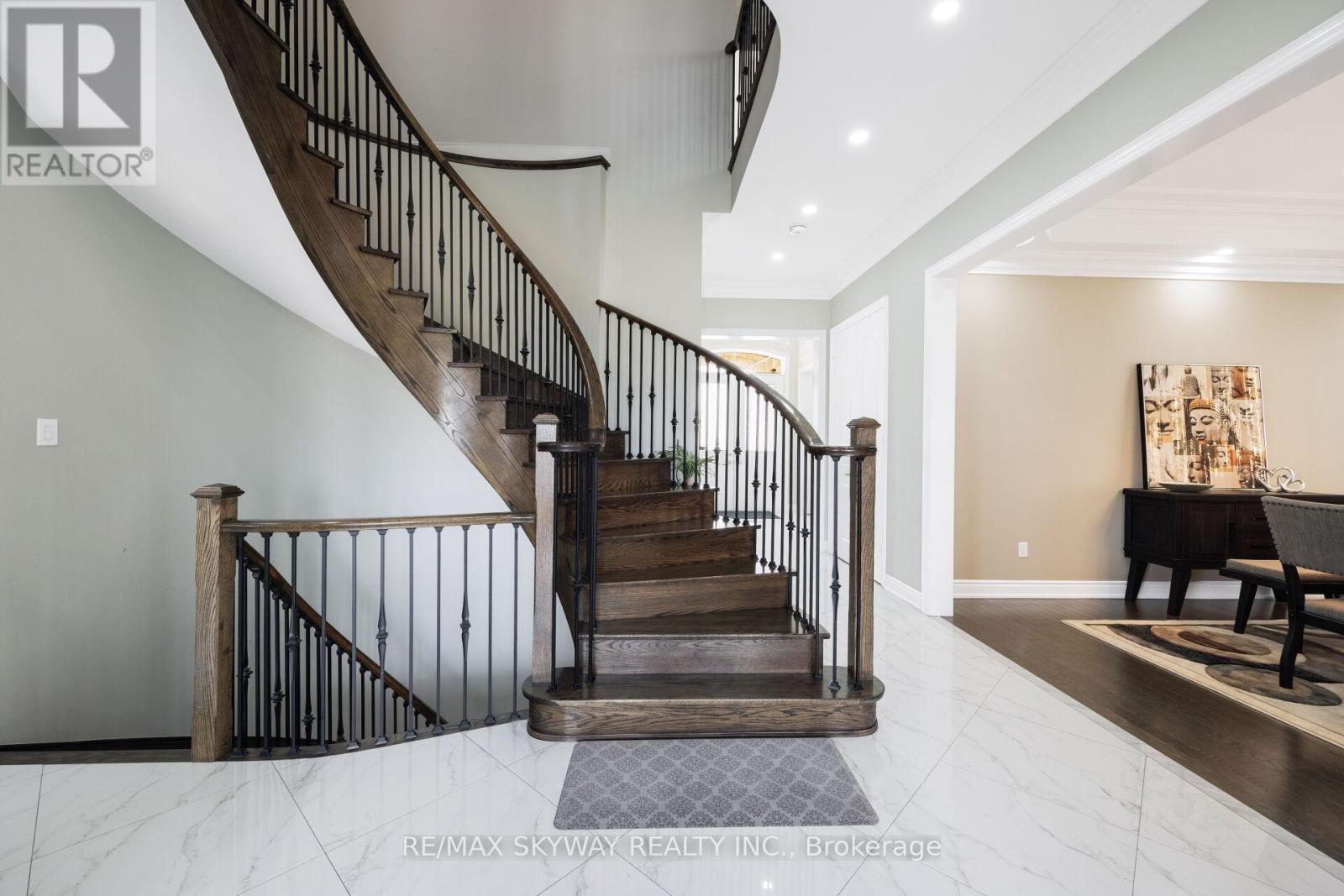 9 Martin Byrne Drive, Brampton, Ontario  L6P 4L2 - Photo 25 - W13156766