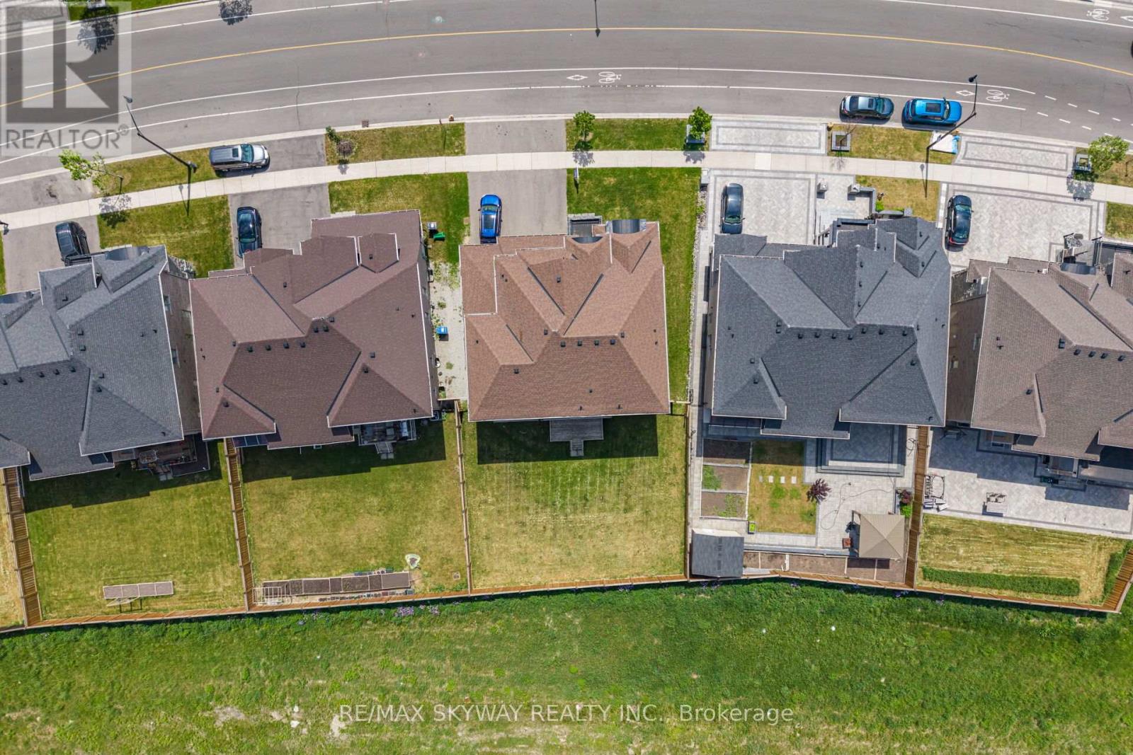 9 Martin Byrne Drive, Brampton, Ontario  L6P 4L2 - Photo 48 - W13156766