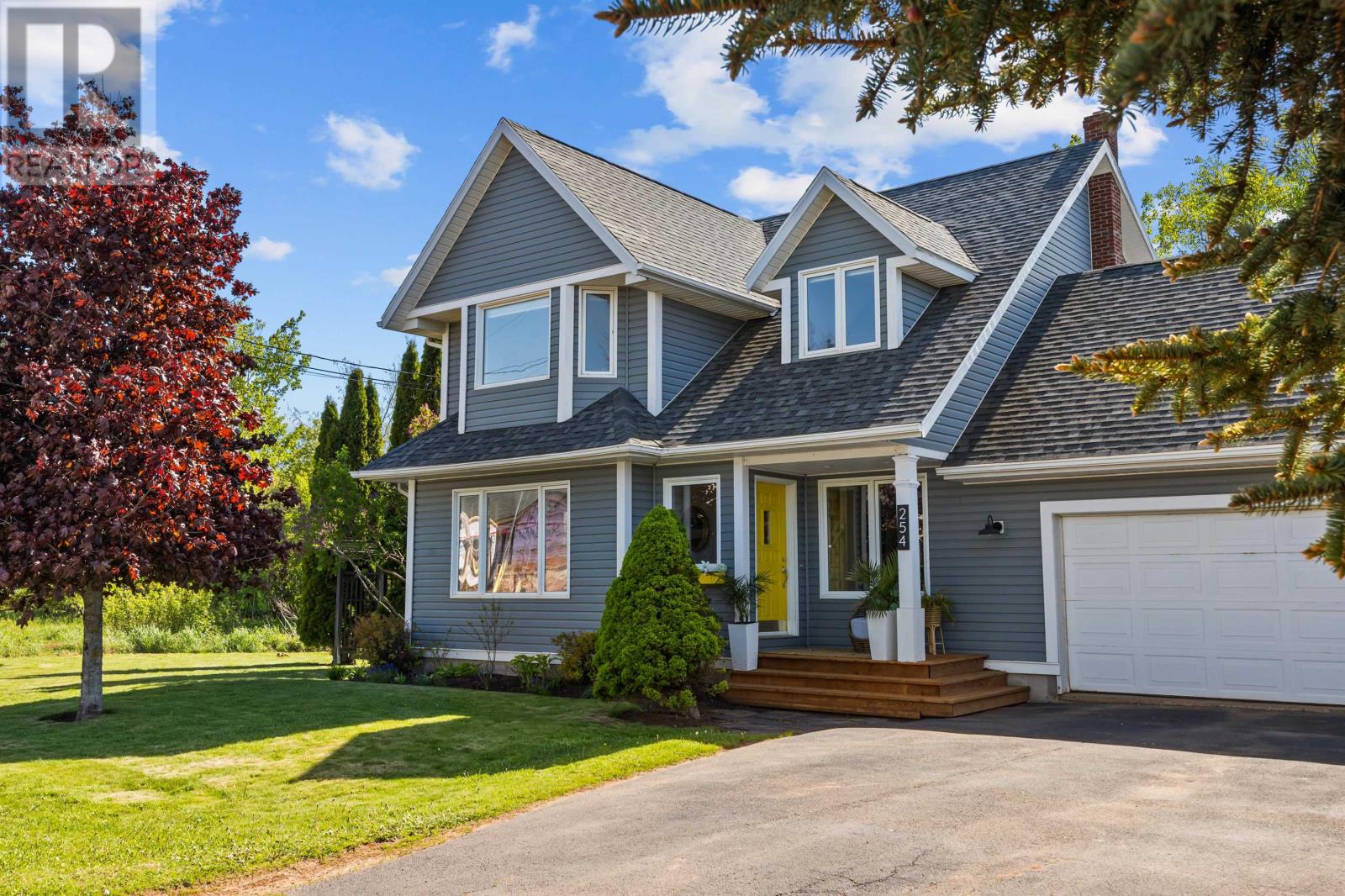 254 Colin Avenue, Summerside, Prince Edward Island  C1N 5W5 - Photo 46 - 202613494