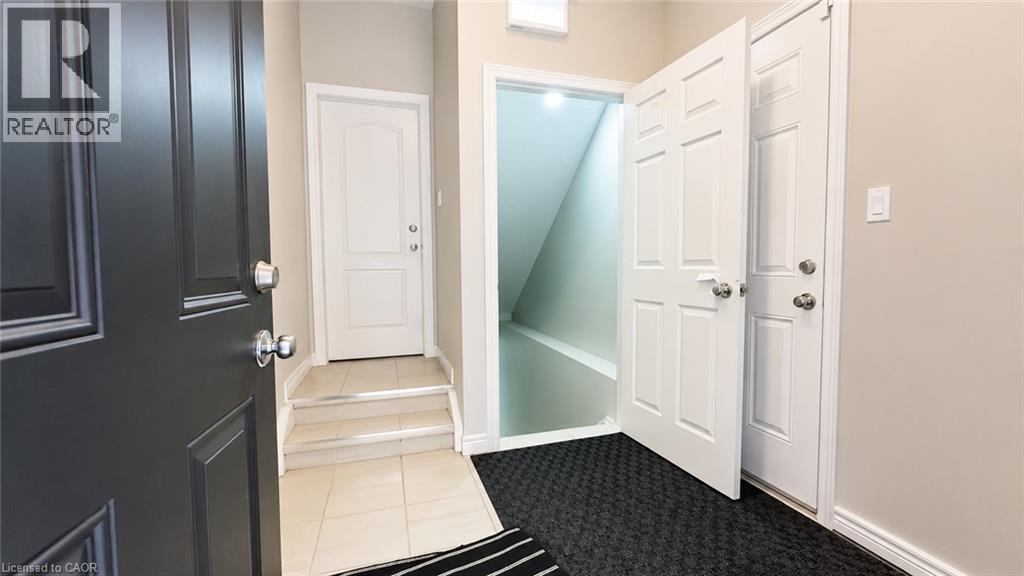154 Tartan Avenue Unit# Lower, Kitchener, Ontario  N2R 0N3 - Photo 3 - 40836992