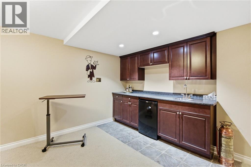2136 Winding Way, Burlington, Ontario  L7M 2X9 - Photo 28 - 40836247