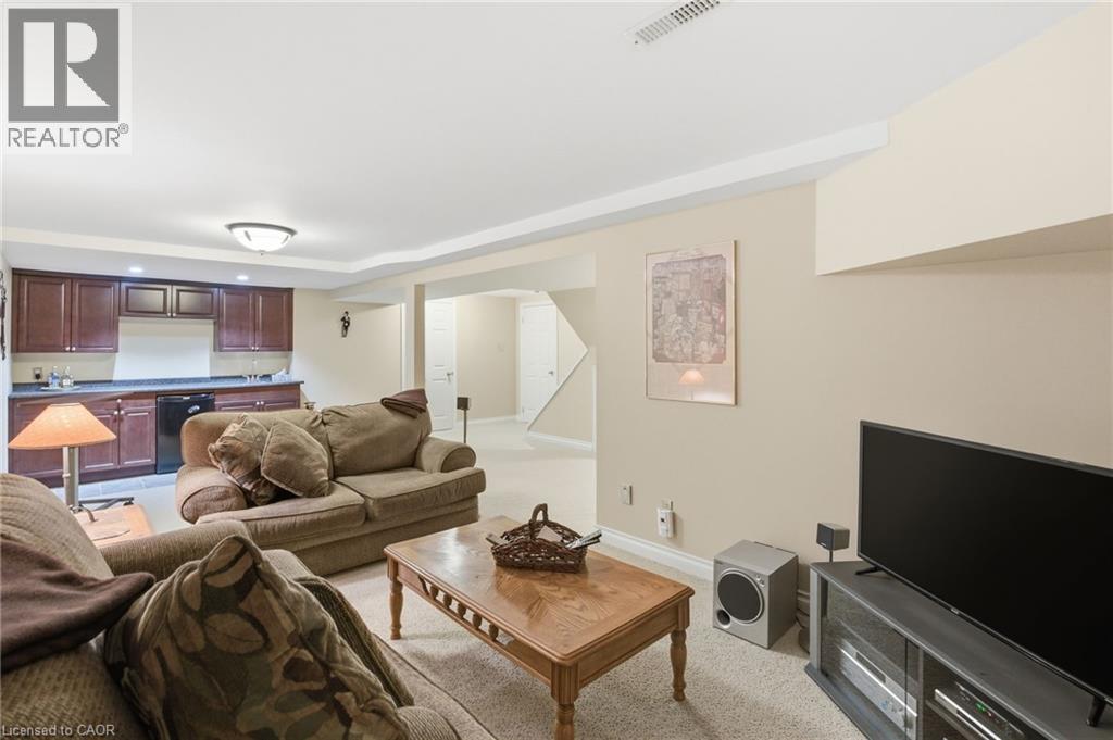 2136 Winding Way, Burlington, Ontario  L7M 2X9 - Photo 29 - 40836247
