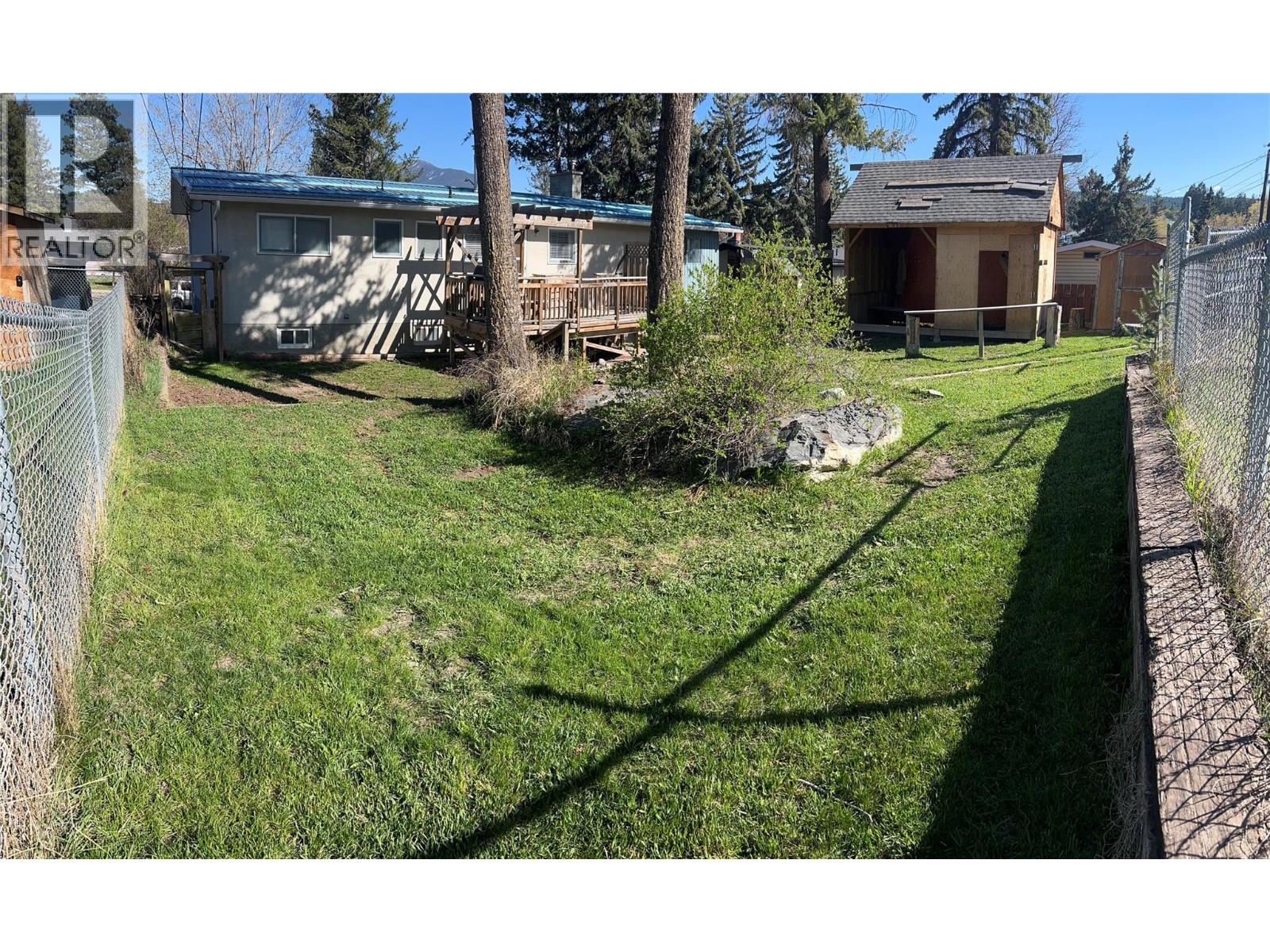 707 12th Avenue, Cranbrook, British Columbia  V1C 2T3 - Photo 34 - 10377918