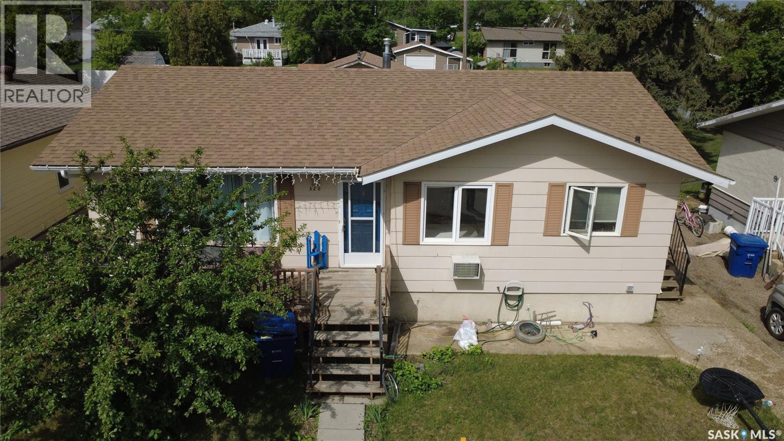 520 Dennis STREET, Herbert, Saskatchewan
