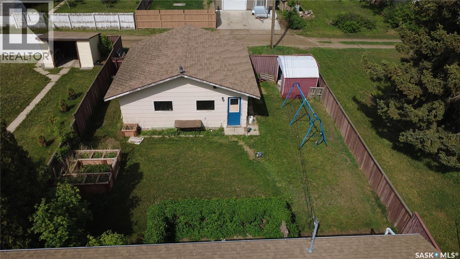520 Dennis Street, Herbert, Saskatchewan  S0H 2A0 - Photo 43 - SK030586