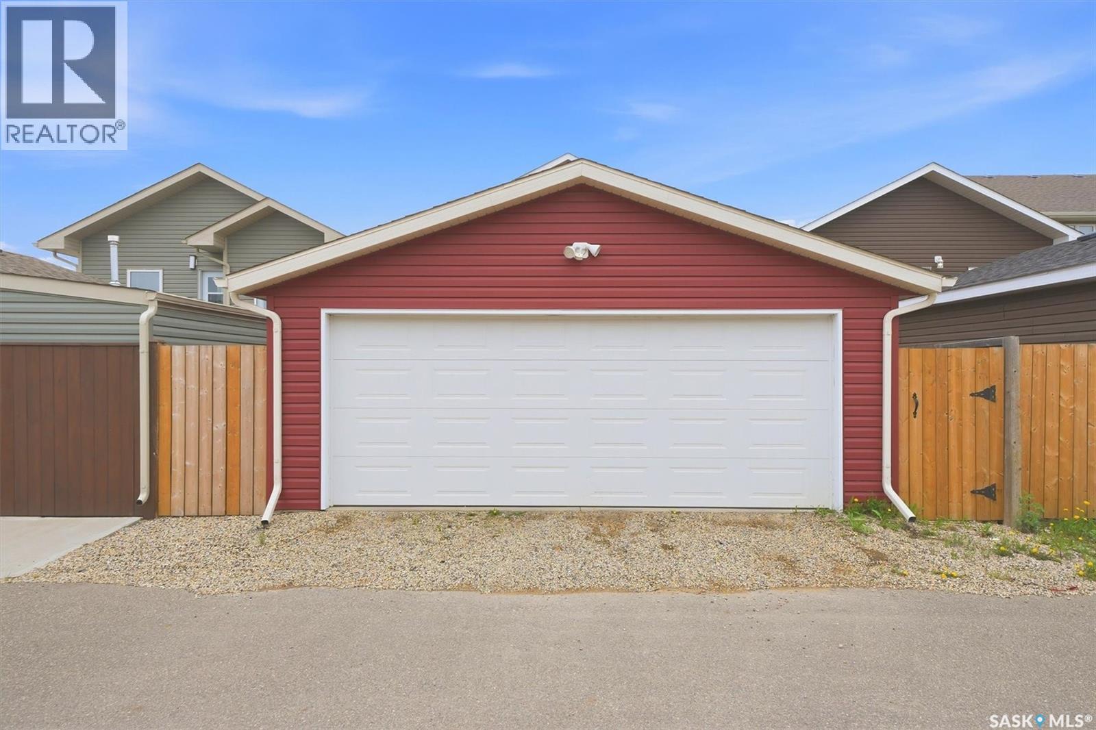 1025 Parr Hill Drive, Martensville, Saskatchewan  S0K 2T1 - Photo 41 - SK038427