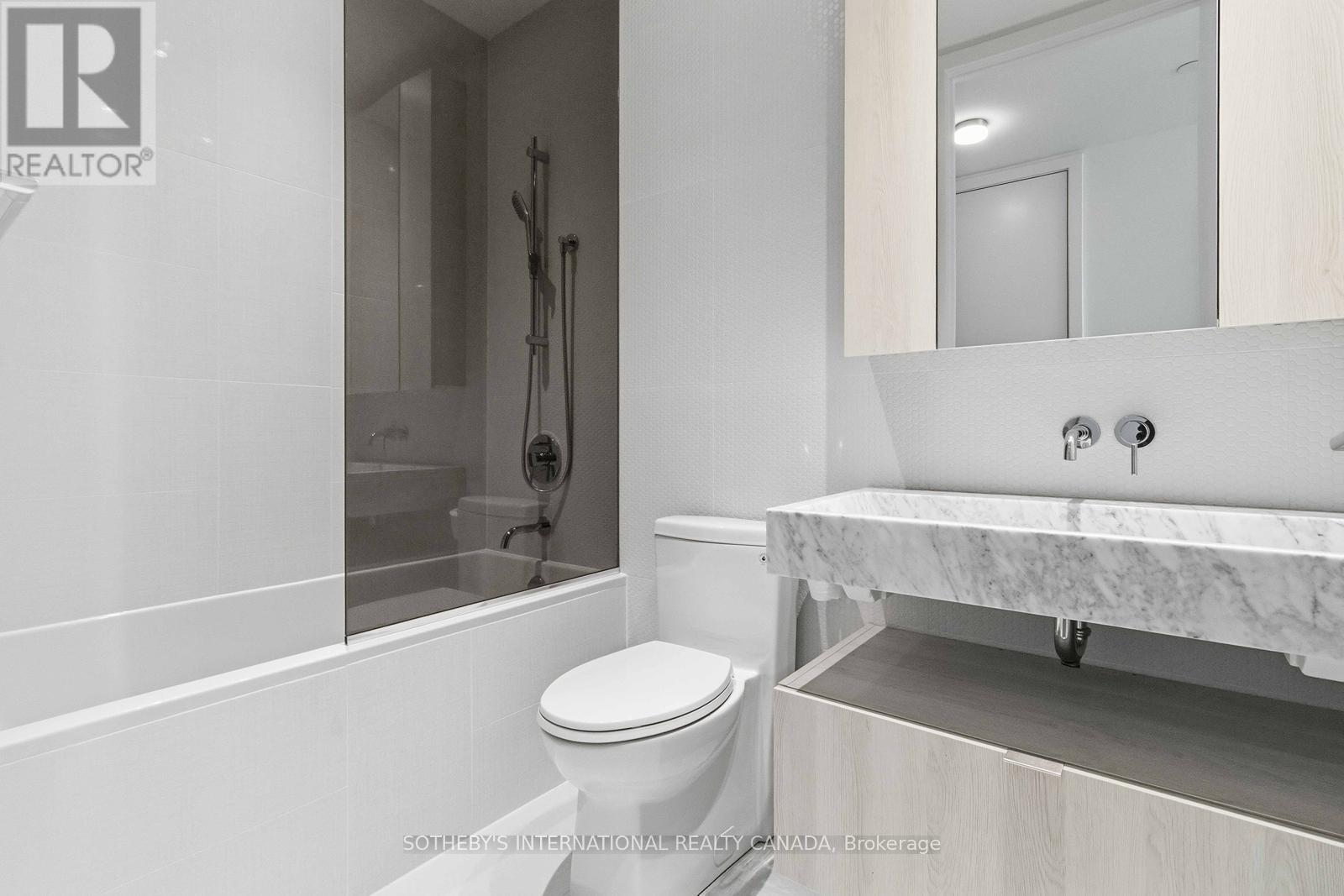 5010 - 11 Yorkville Avenue, Toronto, Ontario  M4W 0B7 - Photo 9 - C13258128