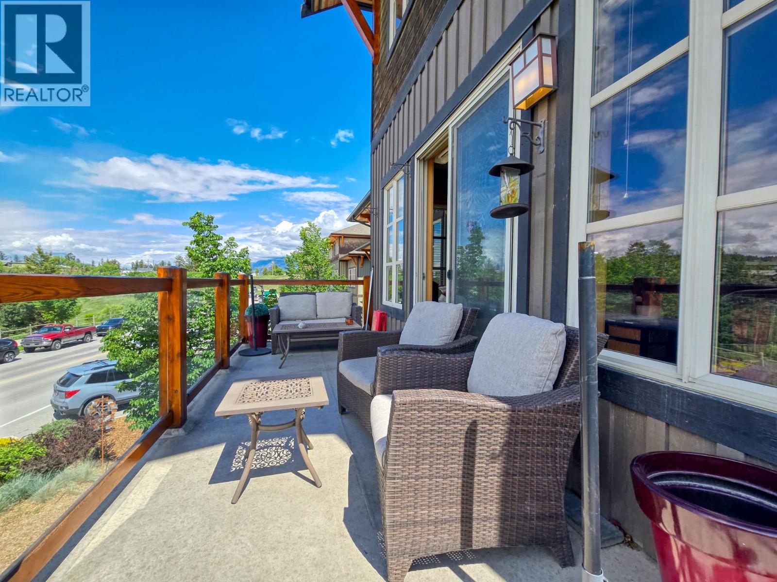 905 7th Avenue Unit# 201, Invermere, British Columbia