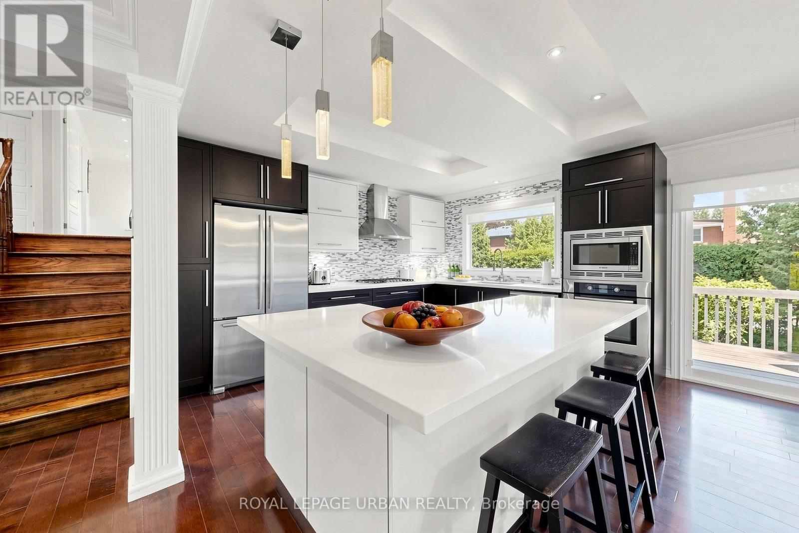 11 Caronridge Crescent, Toronto, Ontario  M1W 1L1 - Photo 11 - E13256890