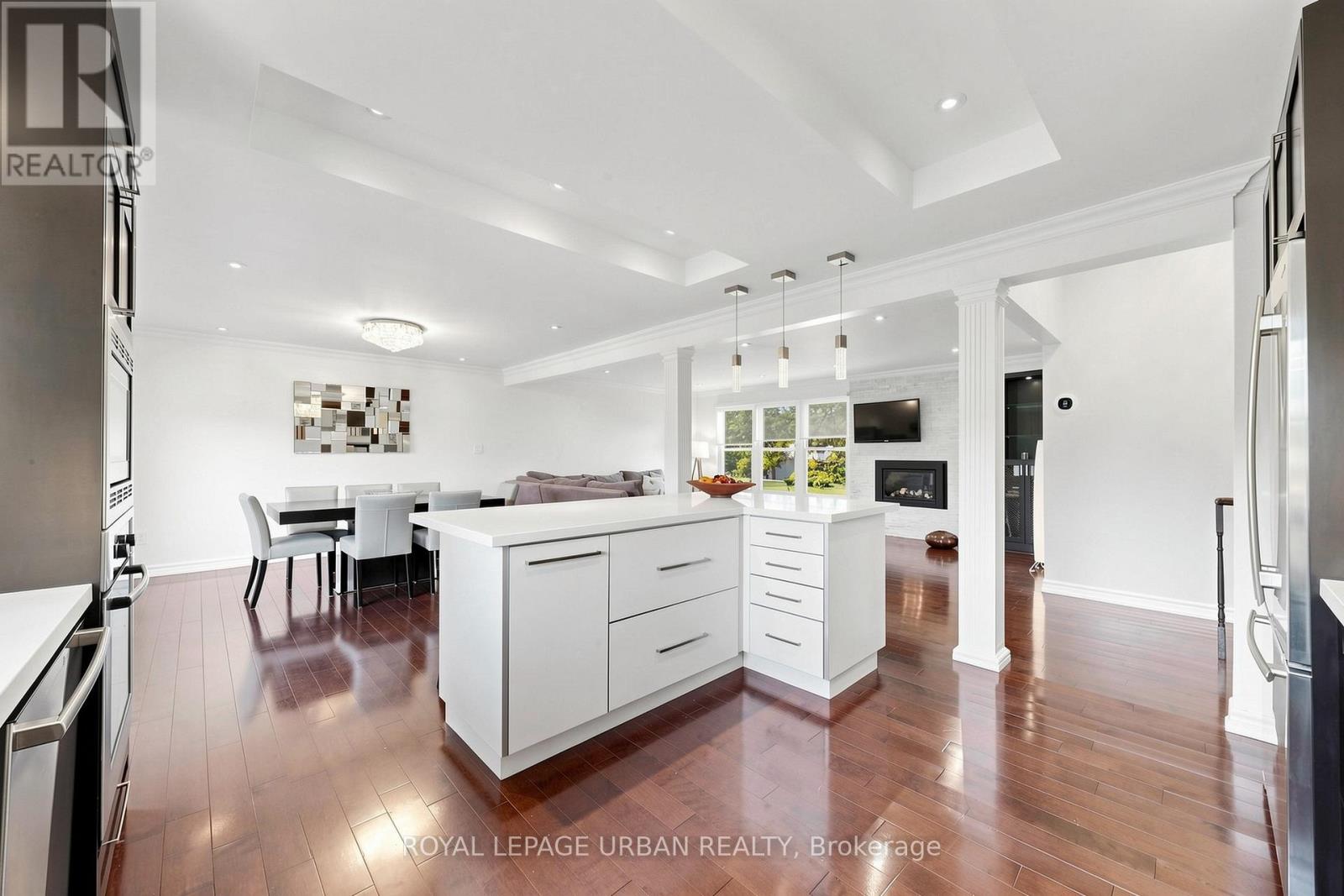 11 Caronridge Crescent, Toronto, Ontario  M1W 1L1 - Photo 12 - E13256890