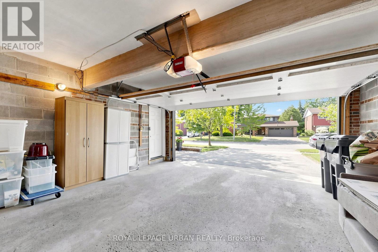11 Caronridge Crescent, Toronto, Ontario  M1W 1L1 - Photo 35 - E13256890