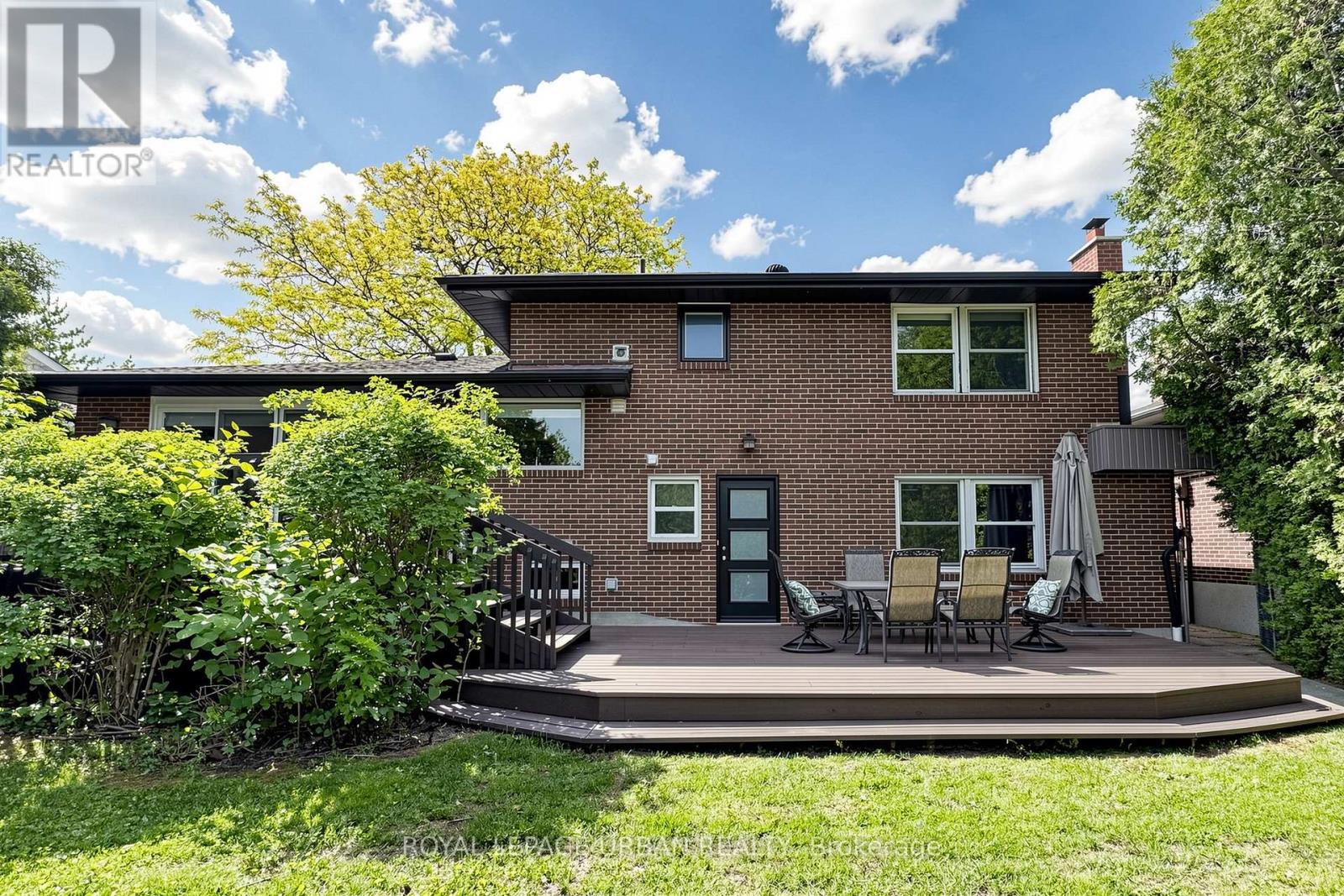11 Caronridge Crescent, Toronto, Ontario  M1W 1L1 - Photo 37 - E13256890