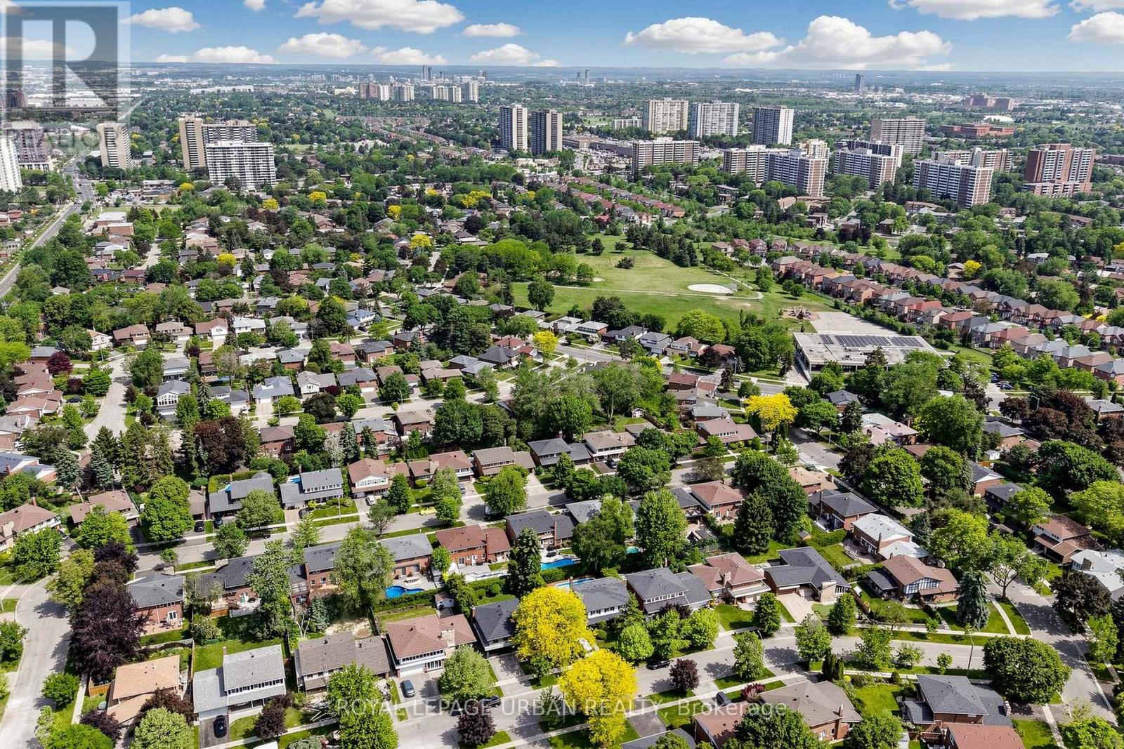 11 Caronridge Crescent, Toronto, Ontario  M1W 1L1 - Photo 43 - E13256890