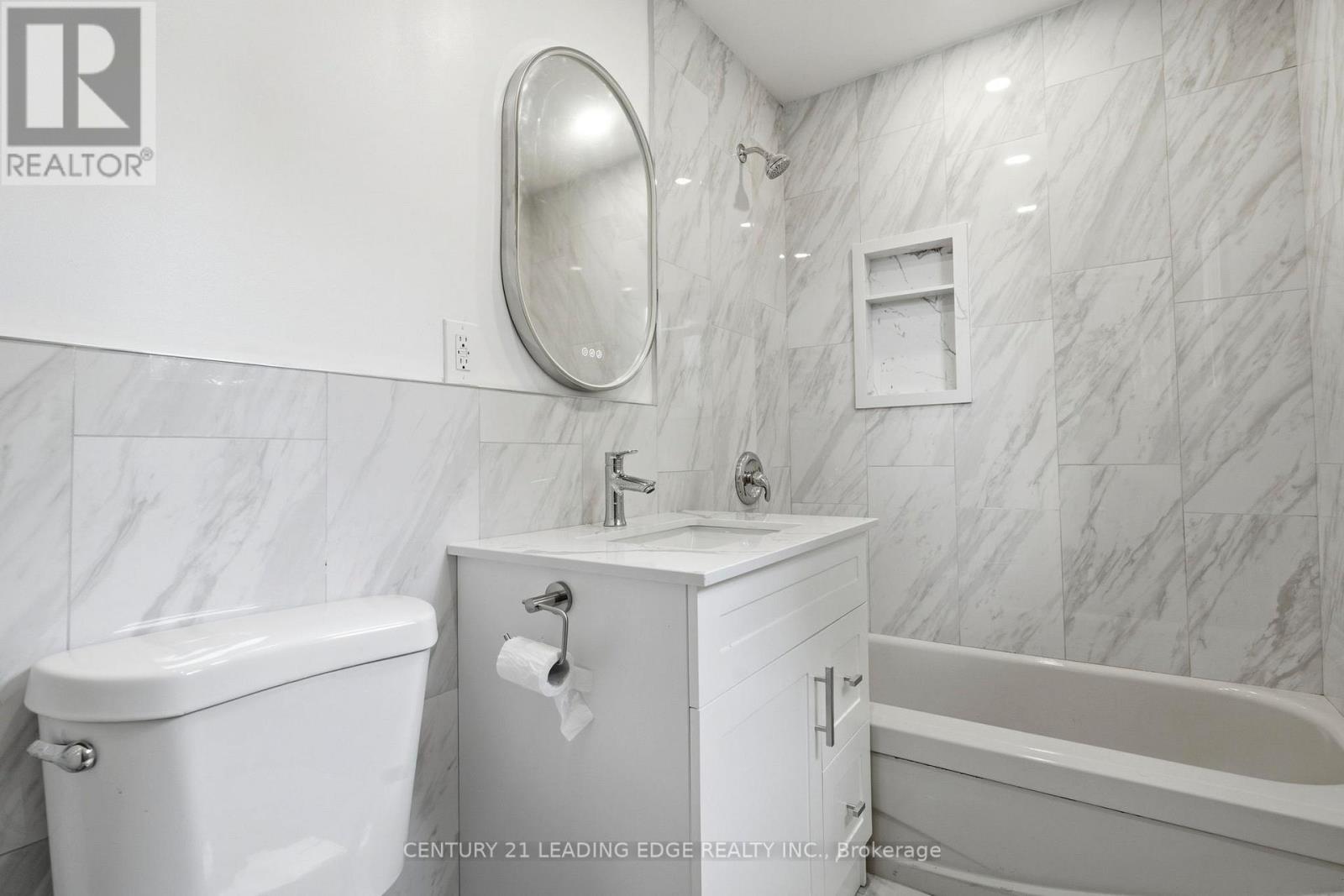 8 Hialeah Crescent, Whitby, Ontario  L1N 6R1 - Photo 19 - E13257090