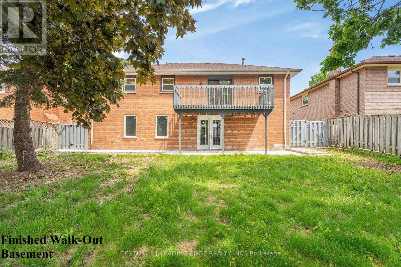 8 Hialeah Crescent, Whitby, Ontario  L1N 6R1 - Photo 35 - E13257090