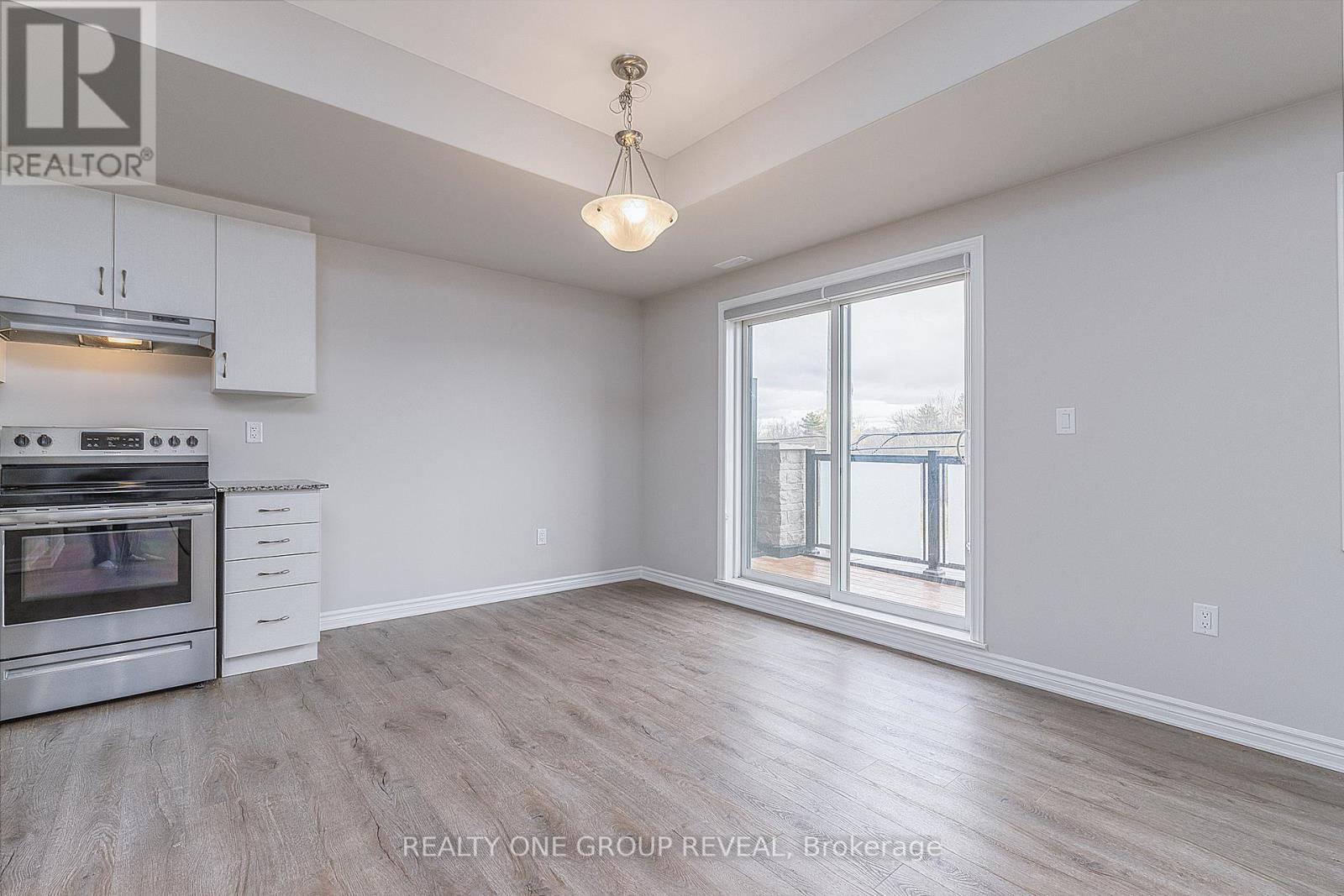 616 1034 Reflection Place, Pickering, Ontario  L1X 0L1 - Photo 5 - E13258570
