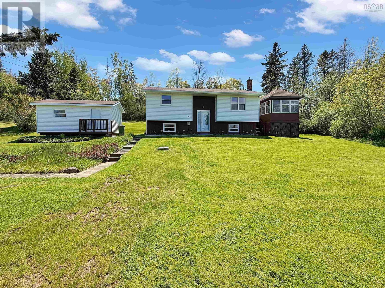 31 Fourth Street, Mclellans Brook, Nova Scotia