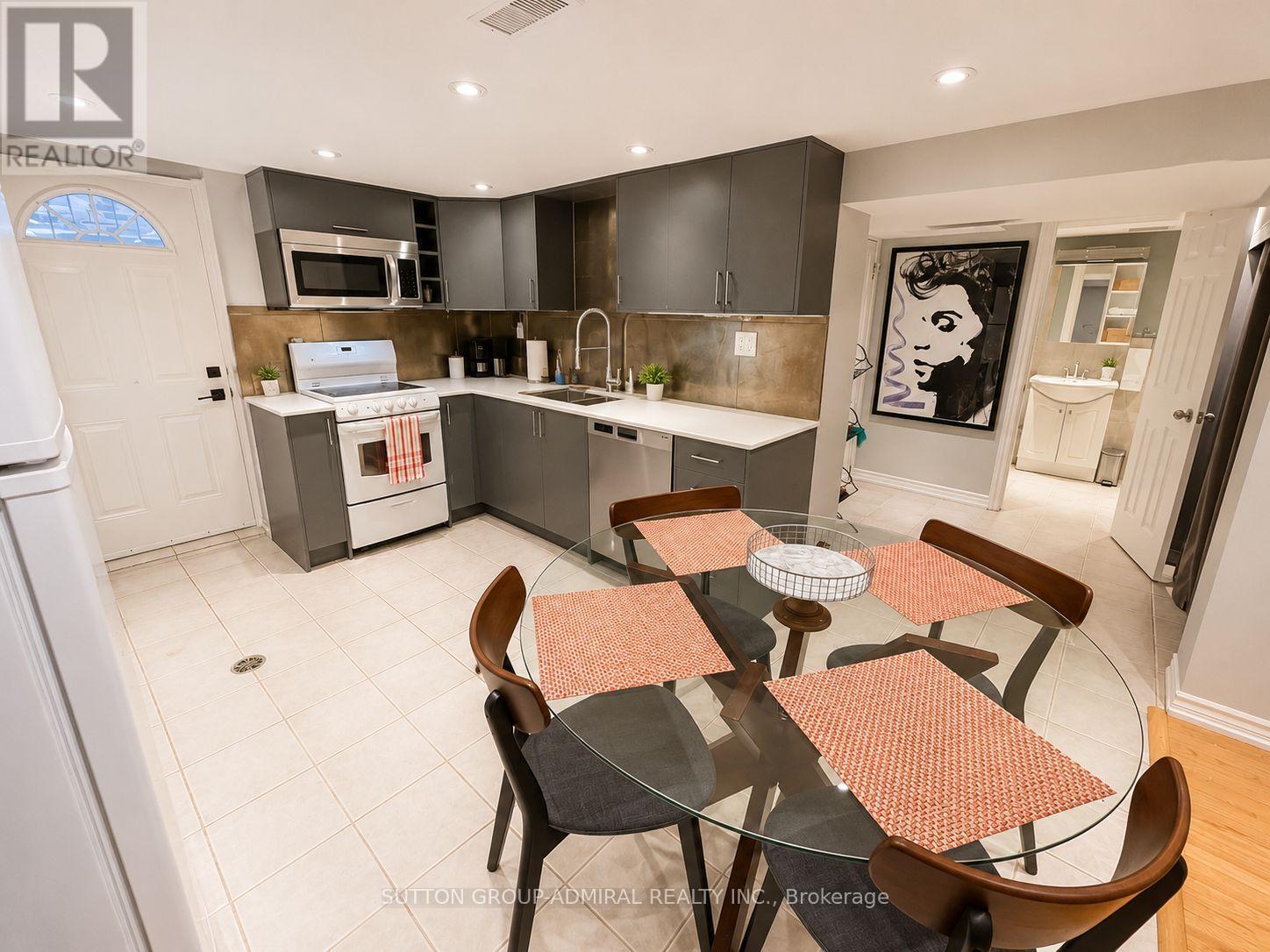 41 Athabaska Avenue, Toronto, Ontario  M2M 2T6 - Photo 28 - C13258074
